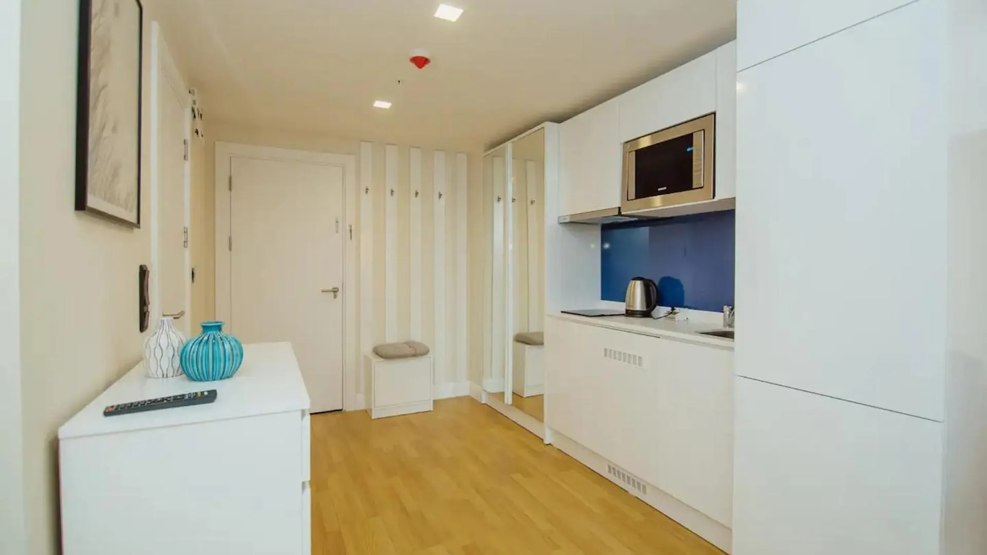 Downtown Batuml Apartment