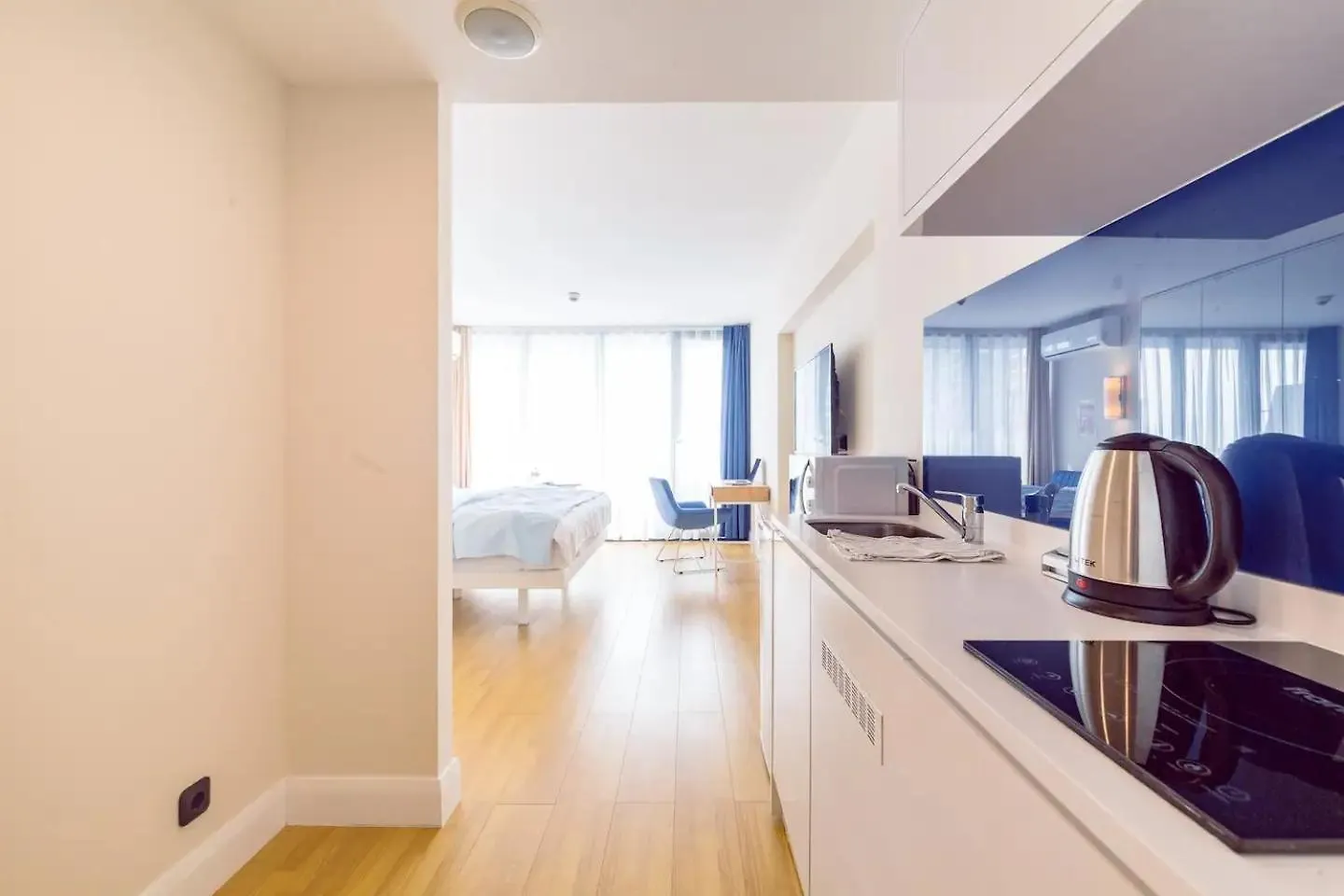 Downtown Batuml Apartment