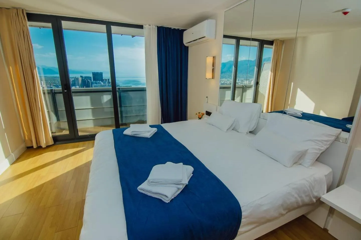 Downtown Batuml Apartment