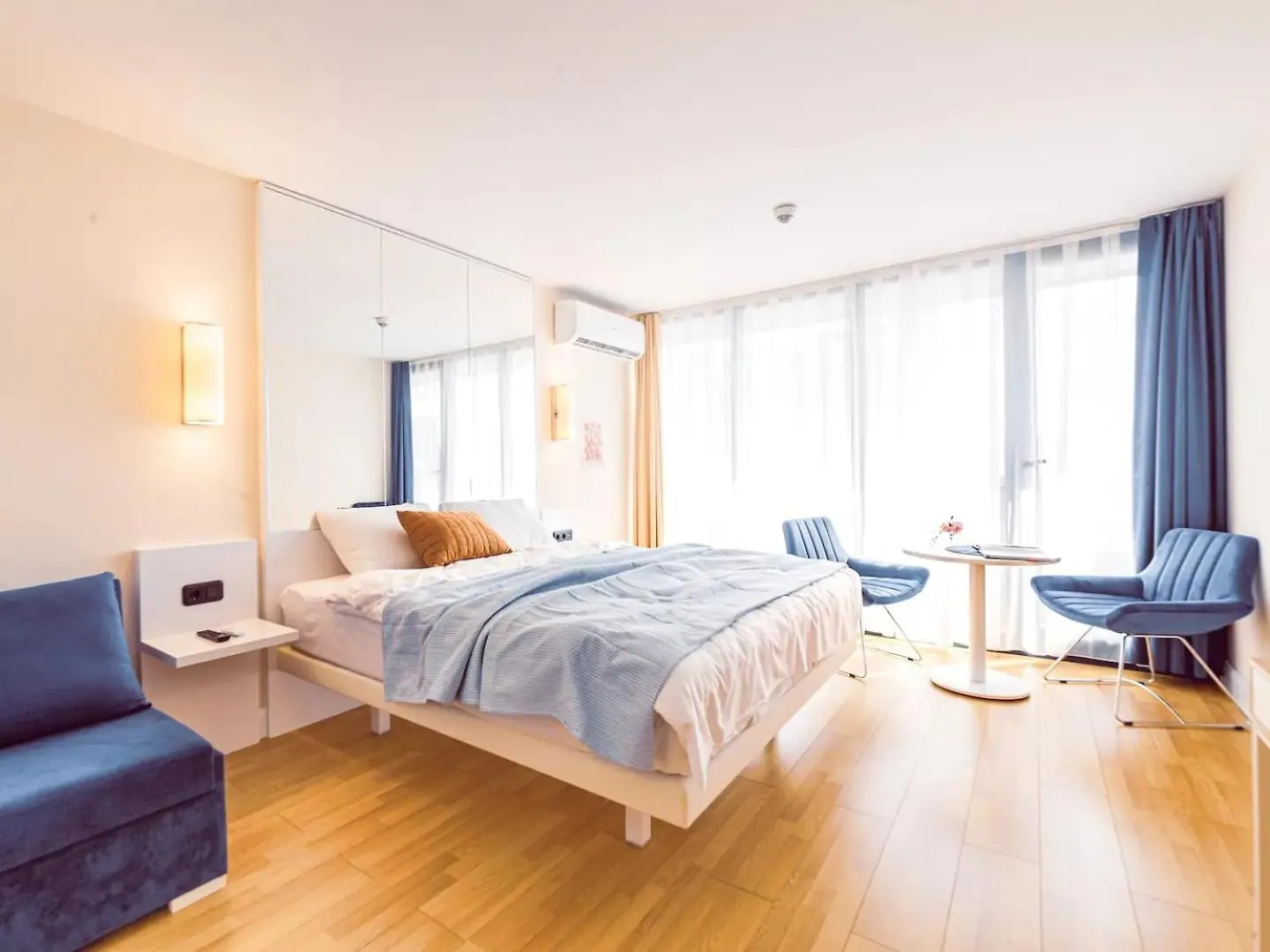 Downtown Batuml Apartment